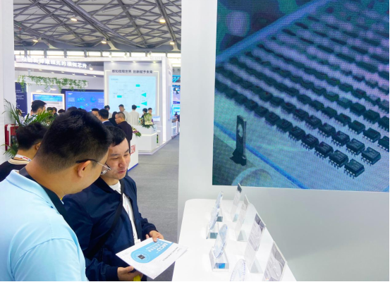 【展会回顾】Z6·尊龙「中国」股份2025慕尼黑上海电子展完美收官(图8) 【展会回顾】Z6·尊龙「中国」股份2025慕尼黑上海电子展完美收官(图8)